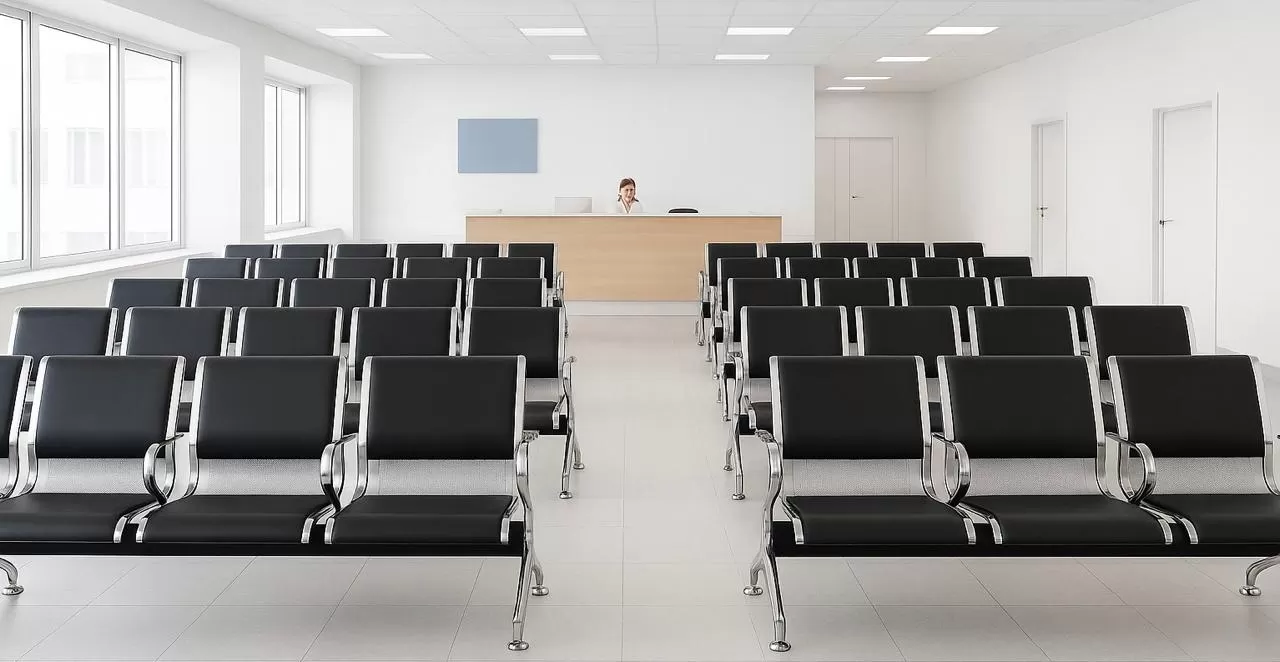 Cadeira Longarina Aeroporto Charm 3 Lugares - Metálica Cromada | Estofada